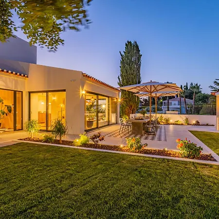 New! Nostra- Luxury Villa, Tennis Court, Gym, Swimming Pool, Jacuzzi By Dream 别墅 *