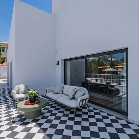 New! Nostra- Luxury Villa, Tennis Court, Gym, Swimming Pool, Jacuzzi By Dream 빌라 *