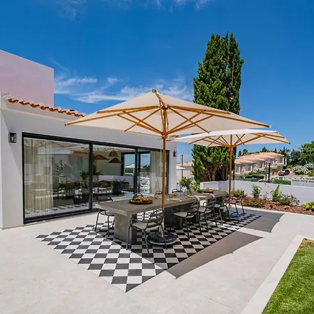 New! Nostra- Luxury Villa, Tennis Court, Gym, Swimming Pool, Jacuzzi By Dream 别墅