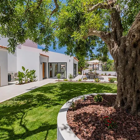 New! Nostra- Luxury Villa, Tennis Court, Gym, Swimming Pool, Jacuzzi By Dream * 알부페이라